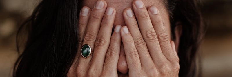 Como aliviar a dor nos olhos